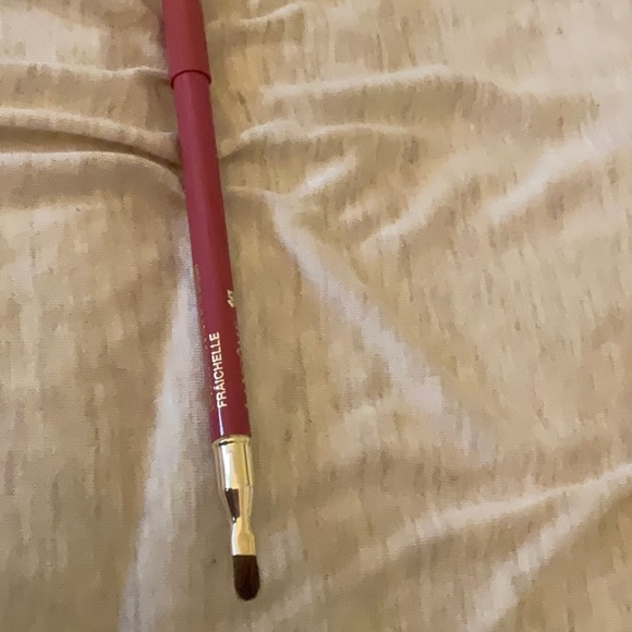 Lancome lip liner - Picture 4 of 4